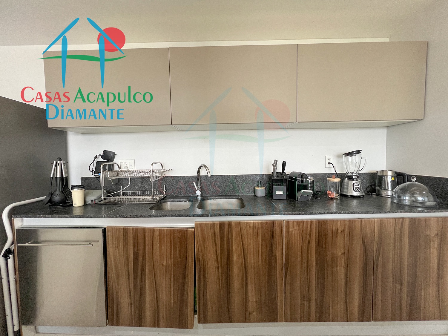 La Isla Emerald I8 - Cocina 6 La Isla Emerald I8 - Cocina 6